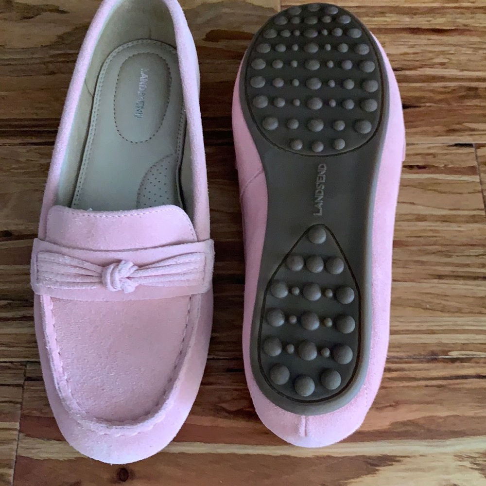 Brand new Lands end leather shoes never worn!!! Leather 7 1/2 w